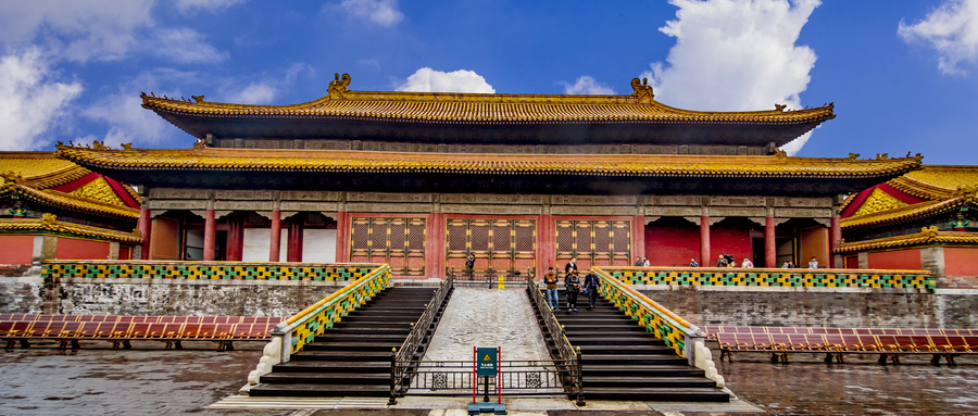 故宫与西藏文物联展在京开幕，以花朵为线索展出108件文物